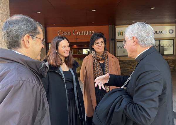 Joan Enric Vives visita la Massana en el doble paper d’arquebisbe i copríncep