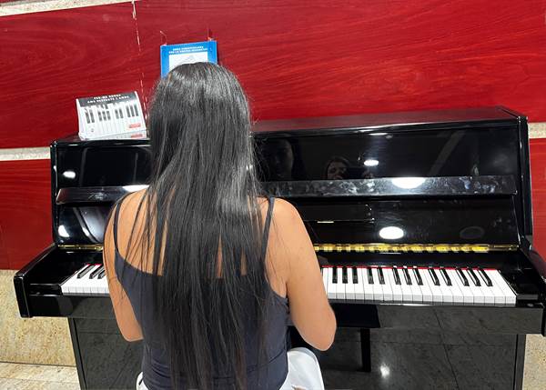 La Massana ofrece pianos de uso libre para fomentar la música en espacios públicos